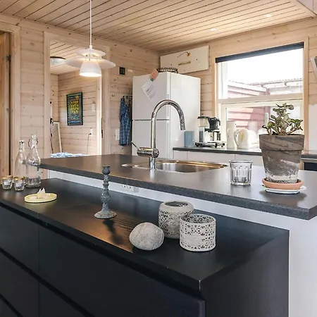 Feriehus 6 Person In Karrebaeksminde-by Traum