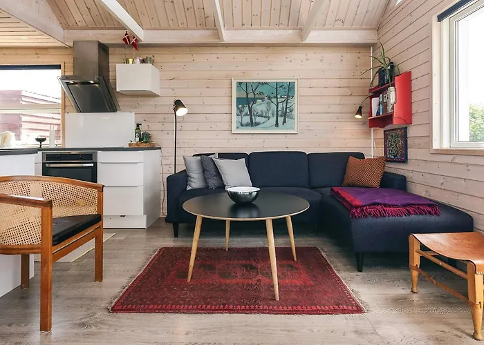 6 Person In Karrebaeksminde-by Traum Nyaraló
